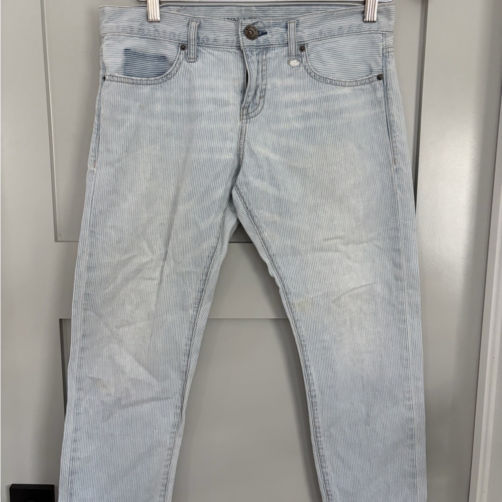 Banana Republic Women’s Light Blue Straight Jeans